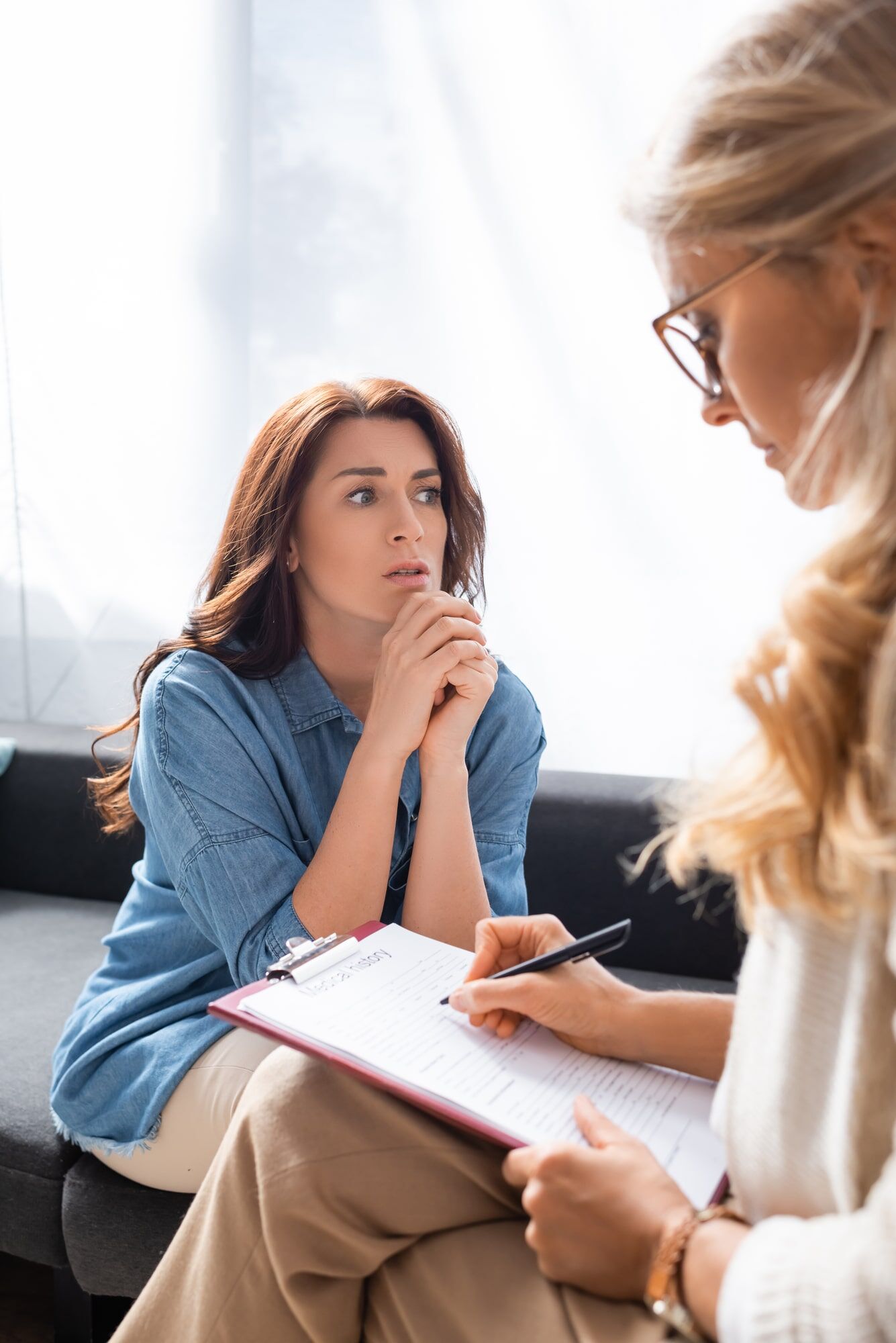 A person with a substance use disorder and mental health conditions learning about different drugs that can become addictive, as well as behavioral therapies that may be used in treatment services for addiction